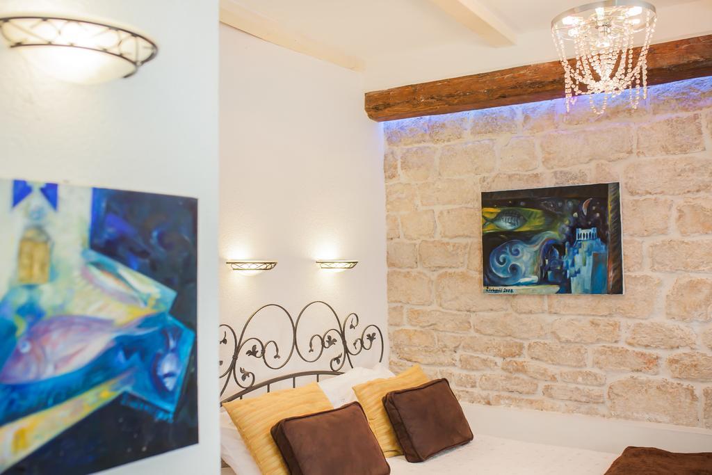 Apartments Laurus Σίμπενικ Εξωτερικό φωτογραφία