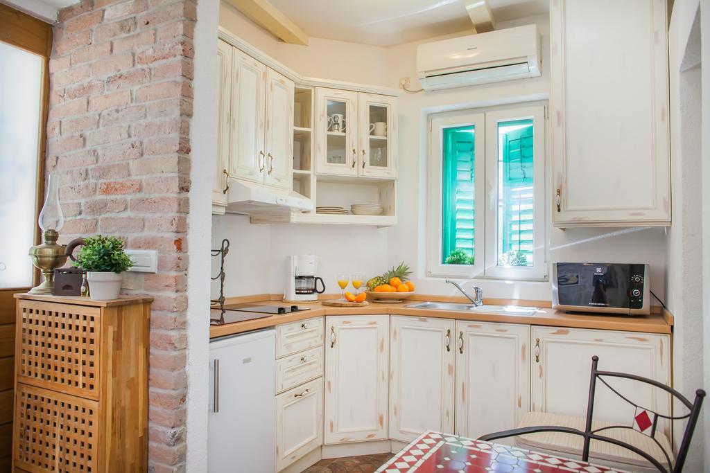 Apartments Laurus Σίμπενικ Εξωτερικό φωτογραφία